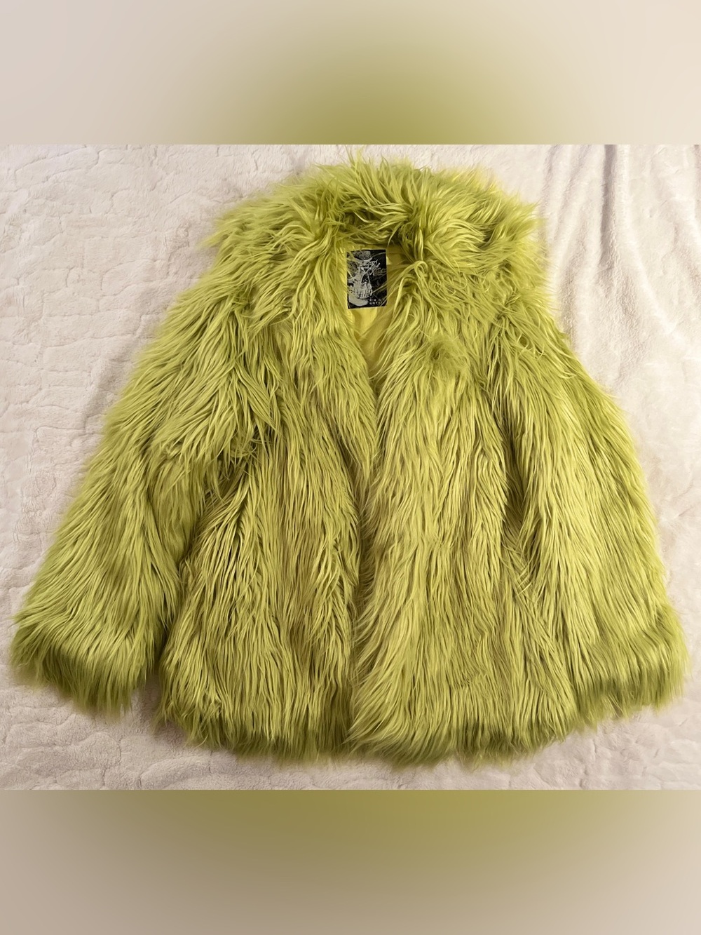Punk Rave Cthulhu Lime Green oversized
Shaggy Faux Fur Jacket Cyber Goth sz.XS-S